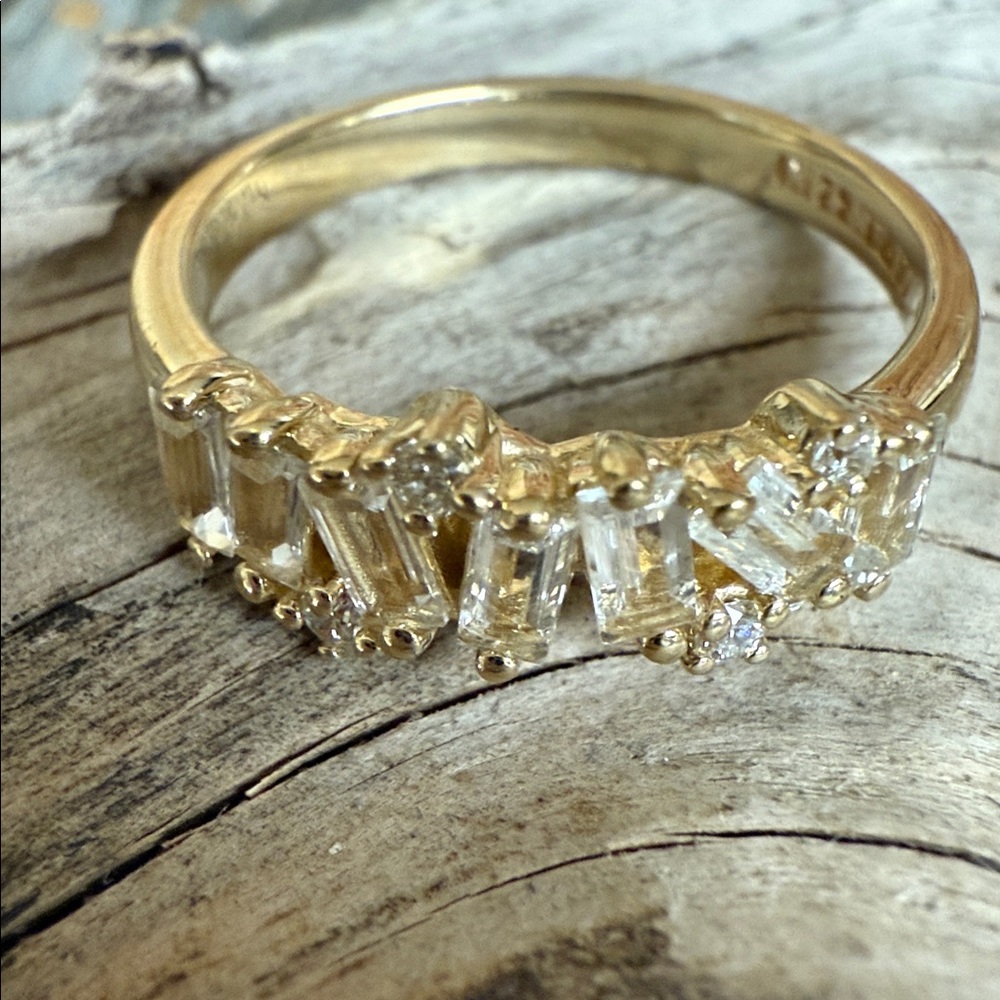 Suzanne Kalan “Amalfi White Topaz Diamond gold ring”. New in box.